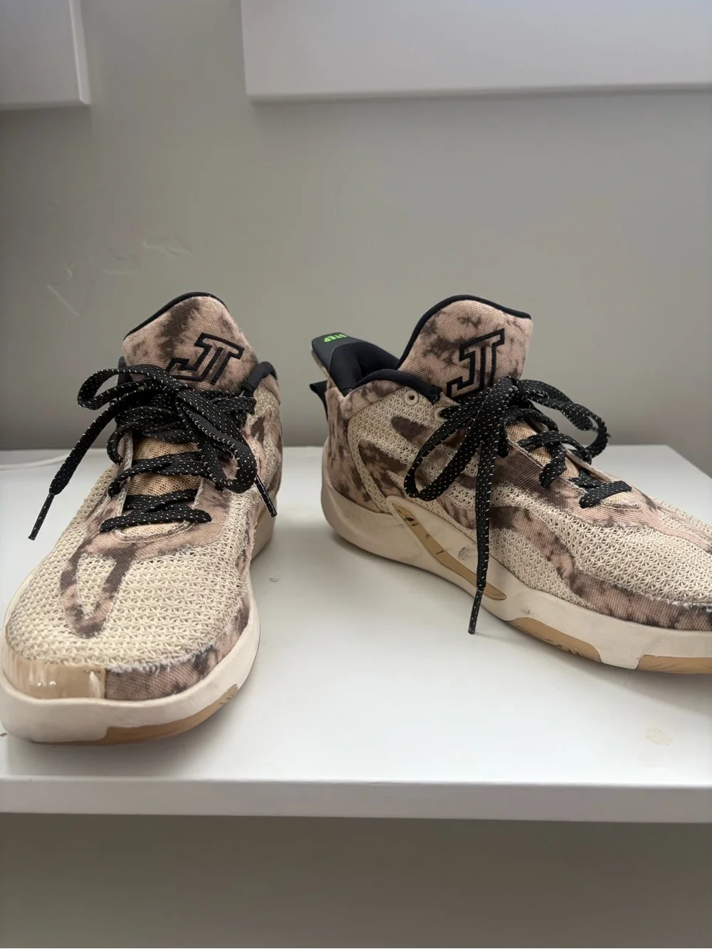 Nike Air Jordan Tatum 1 Tunnel Walk Desert Sneakers Youth 6.5=Women 8